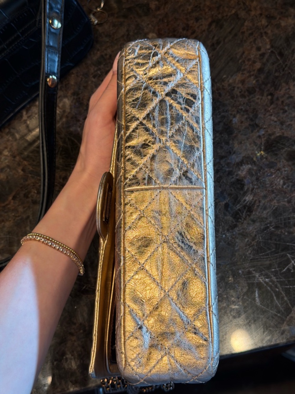 Chanel Reissue 2.55 Rose Gold Handbag Rare Color - Picture 7 of 8